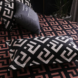 Luxury Black Bedding Set Queen King SIngle Full Size Polyester Bed Linen Duvet Cover Set Modern Bird Plaid Anime With Pillowcase